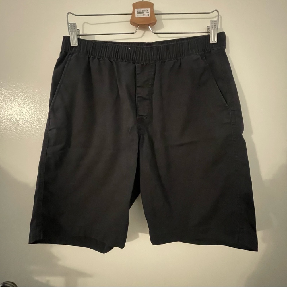 Uniqlo Men's Black Shorts
